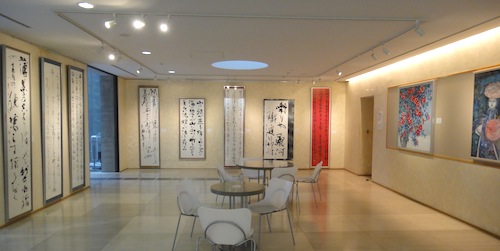 図書館エントランスホール